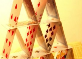 ALERT: Paul Craig Roberts Just Warned The Global Financial House Of Cards May Not Make It Through This Year