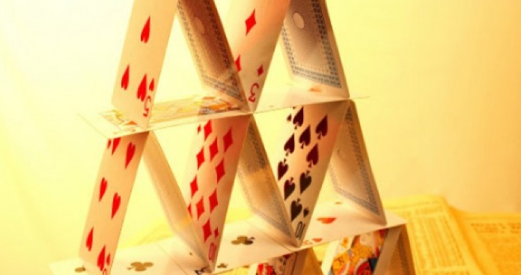 King World News - Is The Global House Of Cards Finally Going To Collapse?