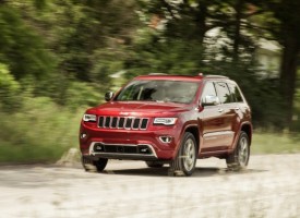 NHTSA Investigating Jeep Grand Cherokee for Rolling When Parked