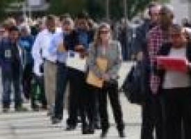 U.S. jobless claims post largest increase since February