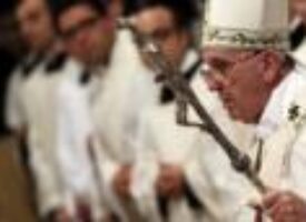 Pope stumbles in church for second time in three days